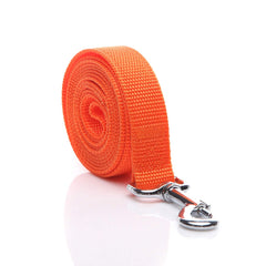 SALO nylon dog leash swivel hardware with 360 rotation to reduce tangling.
