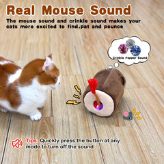 Salodal crinkle interior in plush adds texture for bite-and-play moments.