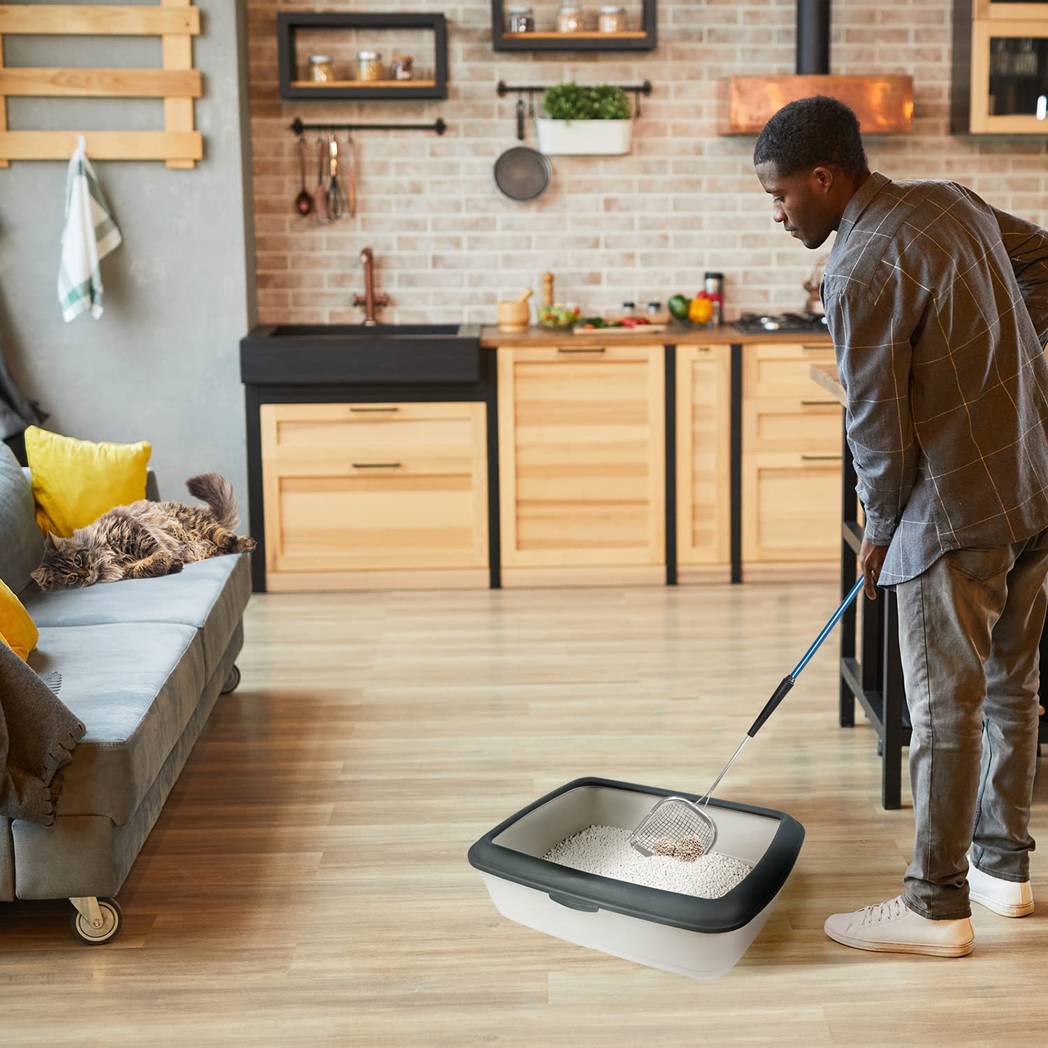 Sand Dipper adjustable reach scoop extends from 29 to 41 inches for comfortable use.