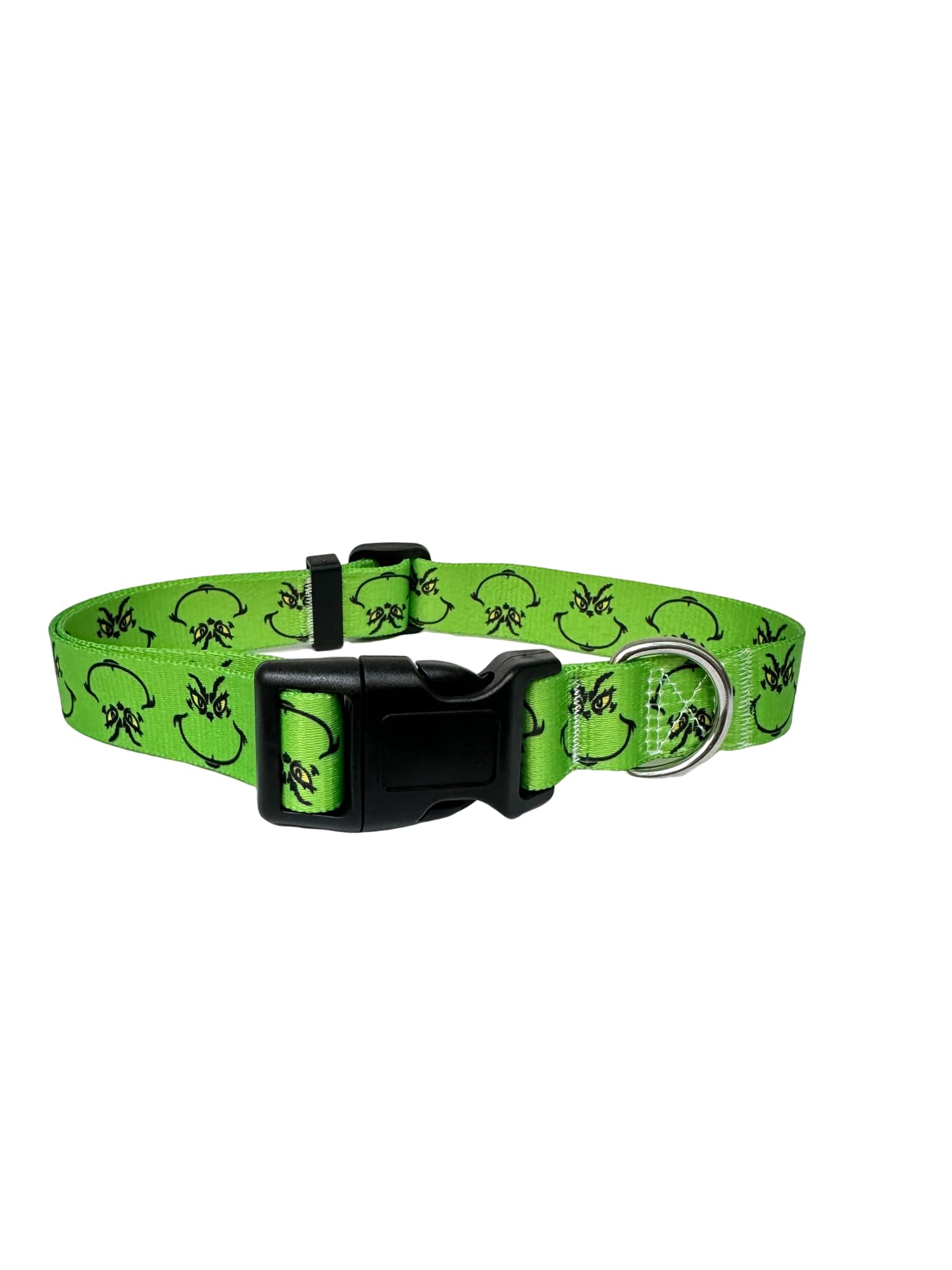 Sarybei Christmas dog collar pattern closeup highlighting festive green design for holiday wear