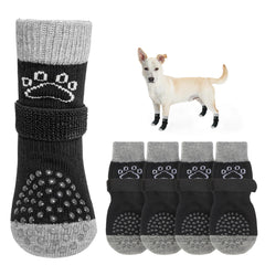 SCENEREAL dog socks with double-sided grip provide enhanced indoor traction.