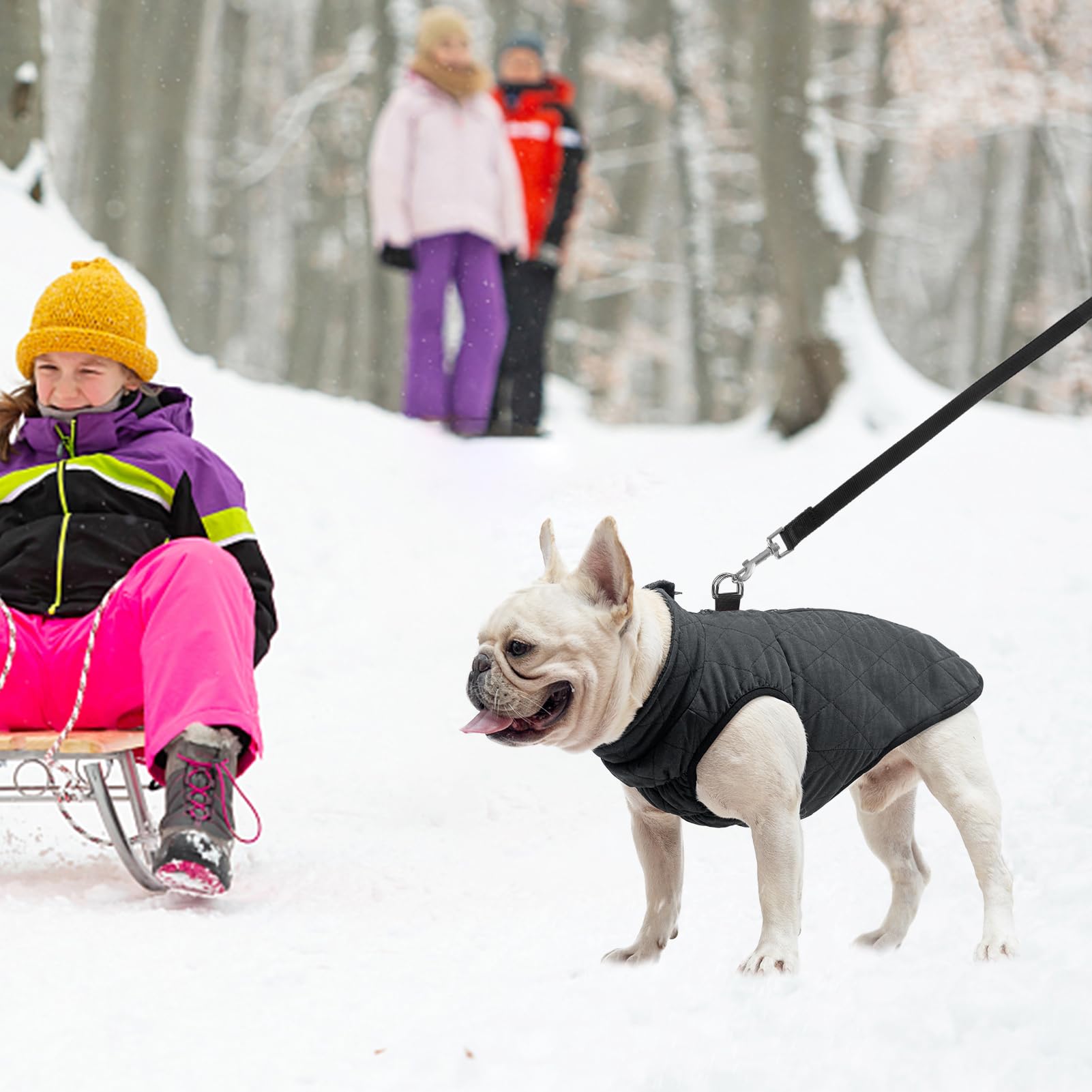 SCENEREAL belly-cut design allows easy bathroom breaks outdoors.