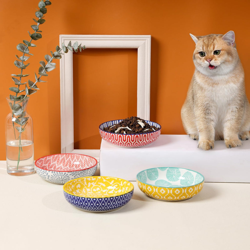 Selamica porcelain bowls have sturdy weight to prevent tipping