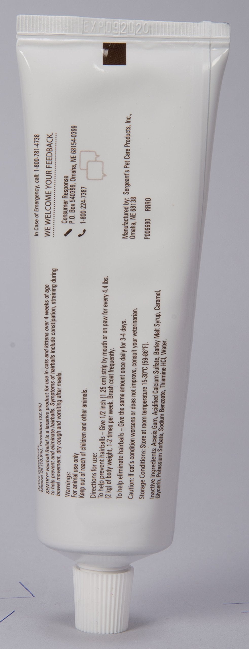 Sentry Hairball Relief malt flavor texture close-up communicates palatable option.