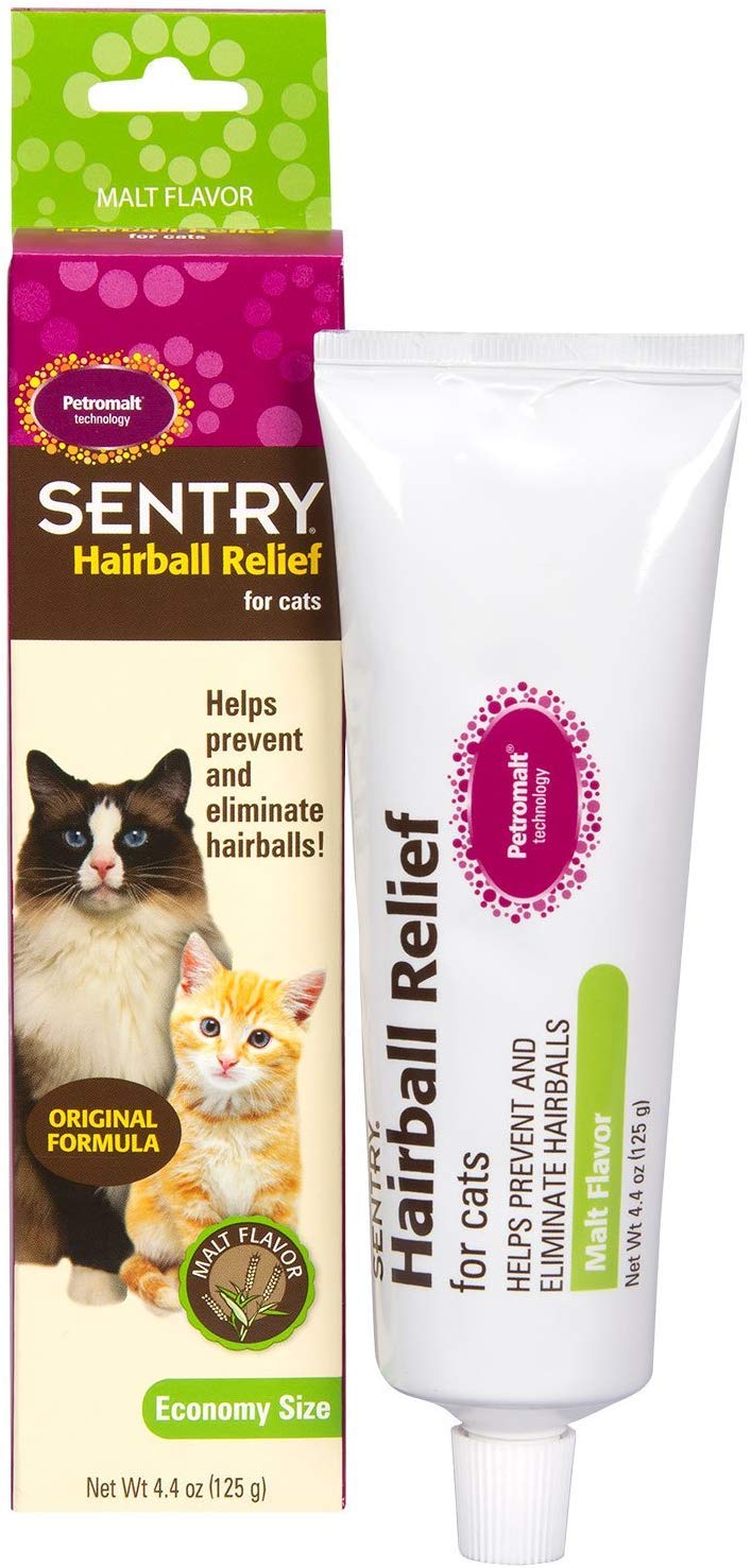 Sentry Petromalt Relief liquid bottle being poured to support hairball relief