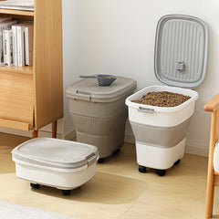 SEWIU container seal blocks moisture to preserve dry food quality.