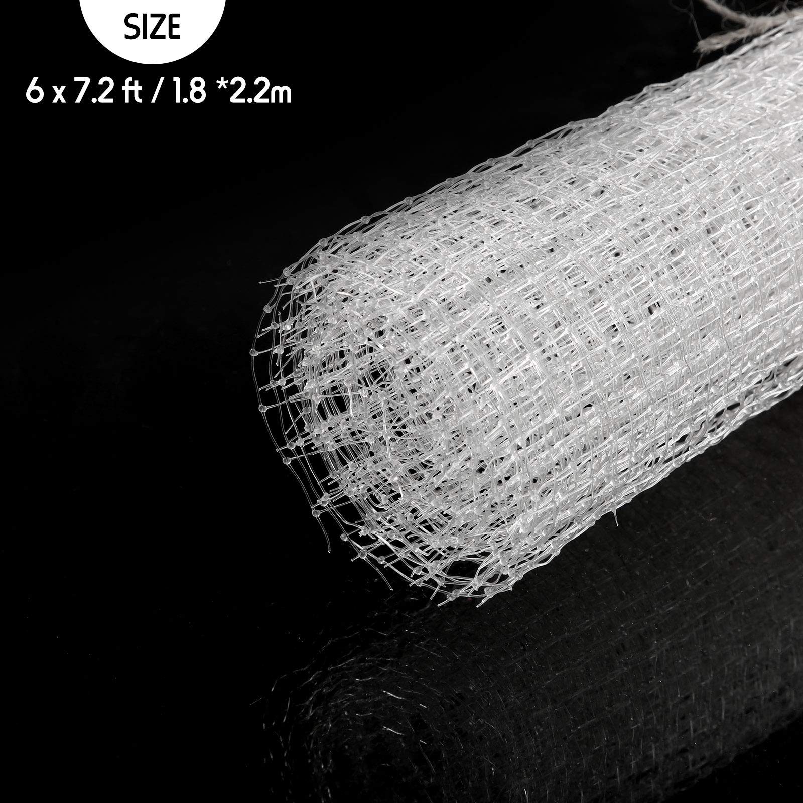 Shappy clear mesh close-up showing 8x8 mm holes for safe feeding and jump protection.