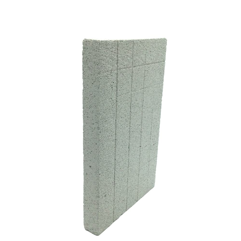 Shelltech packaging includes 1 grindstone and 7 lava blocks for small pets.