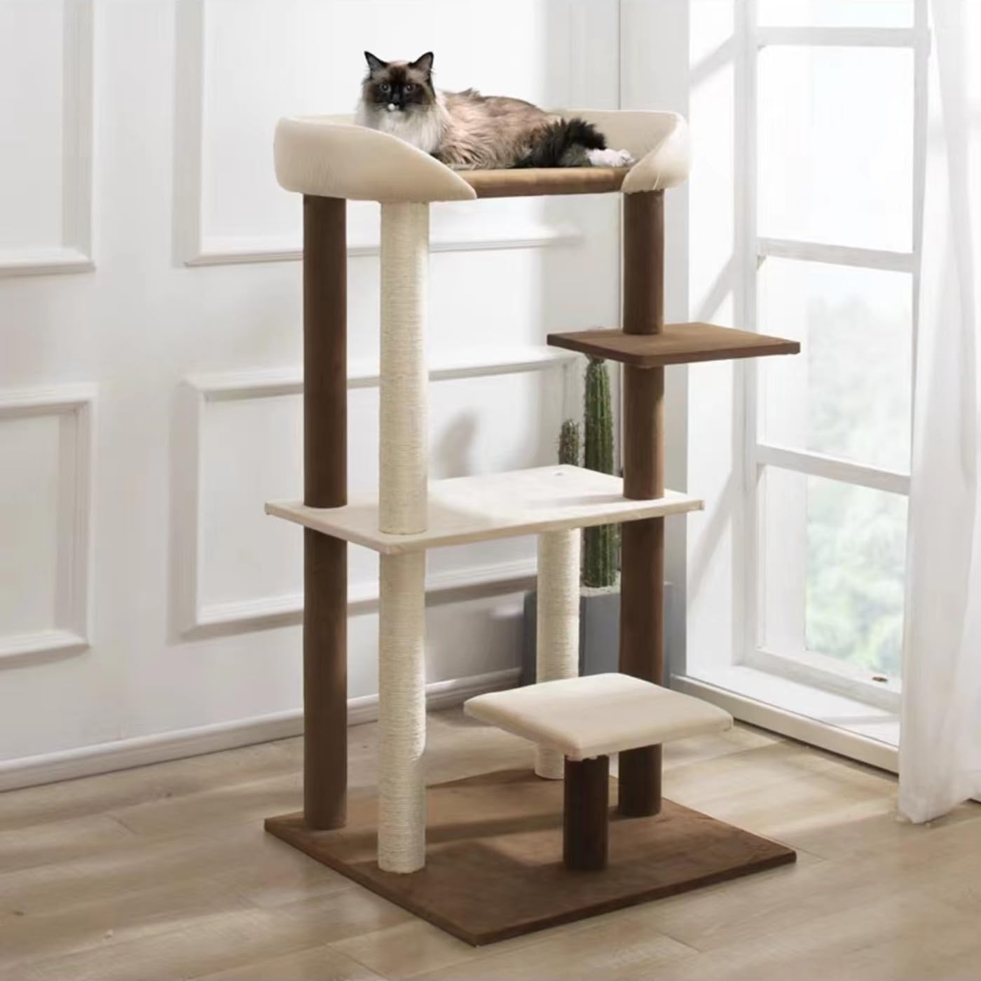 SHENGOCASE cleaning-ease demonstrates easy pet-hair removal with vacuum or lint brush.