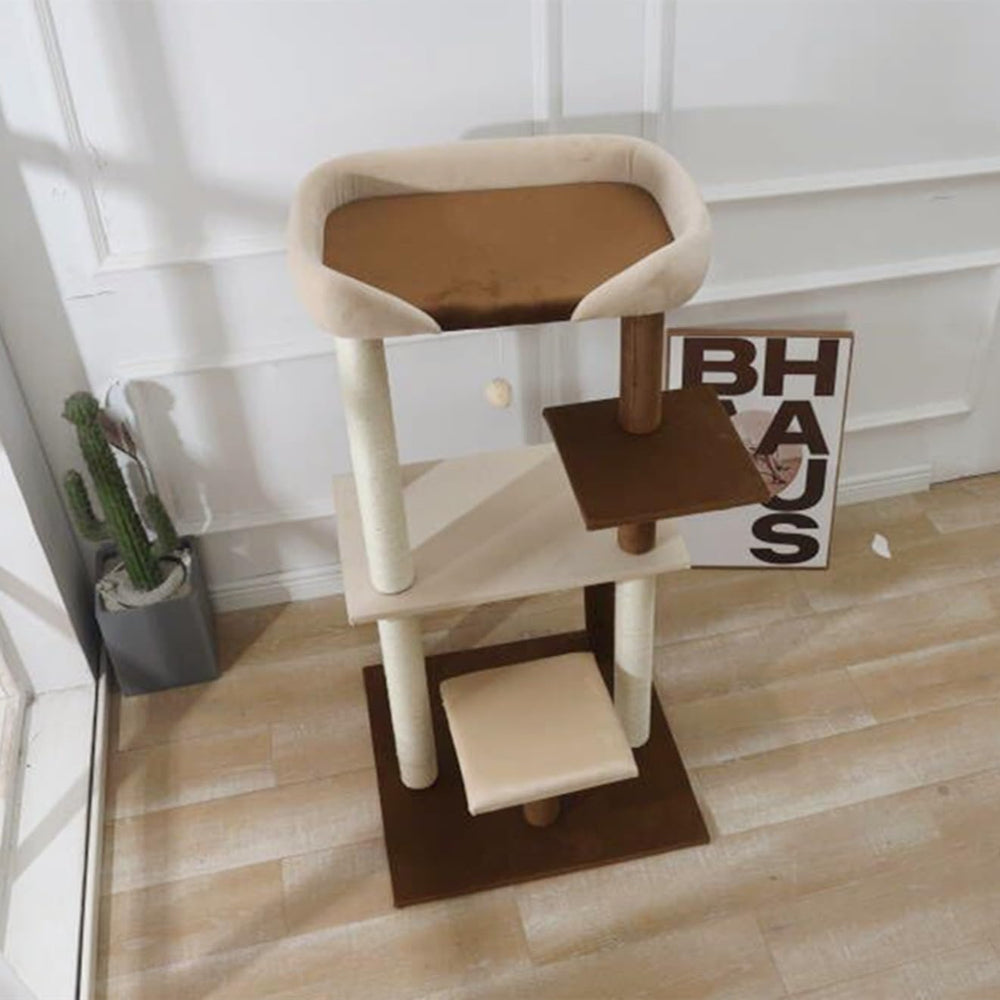 SHENGOCASE cat-tree-multi-cat-use illustrates shared-height play and observation from multiple cats.