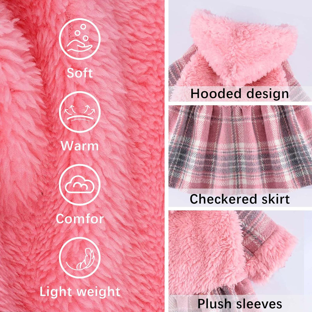 Shifenmei fleece-lined hoodie demonstrates snug hooded warmth for cold days.