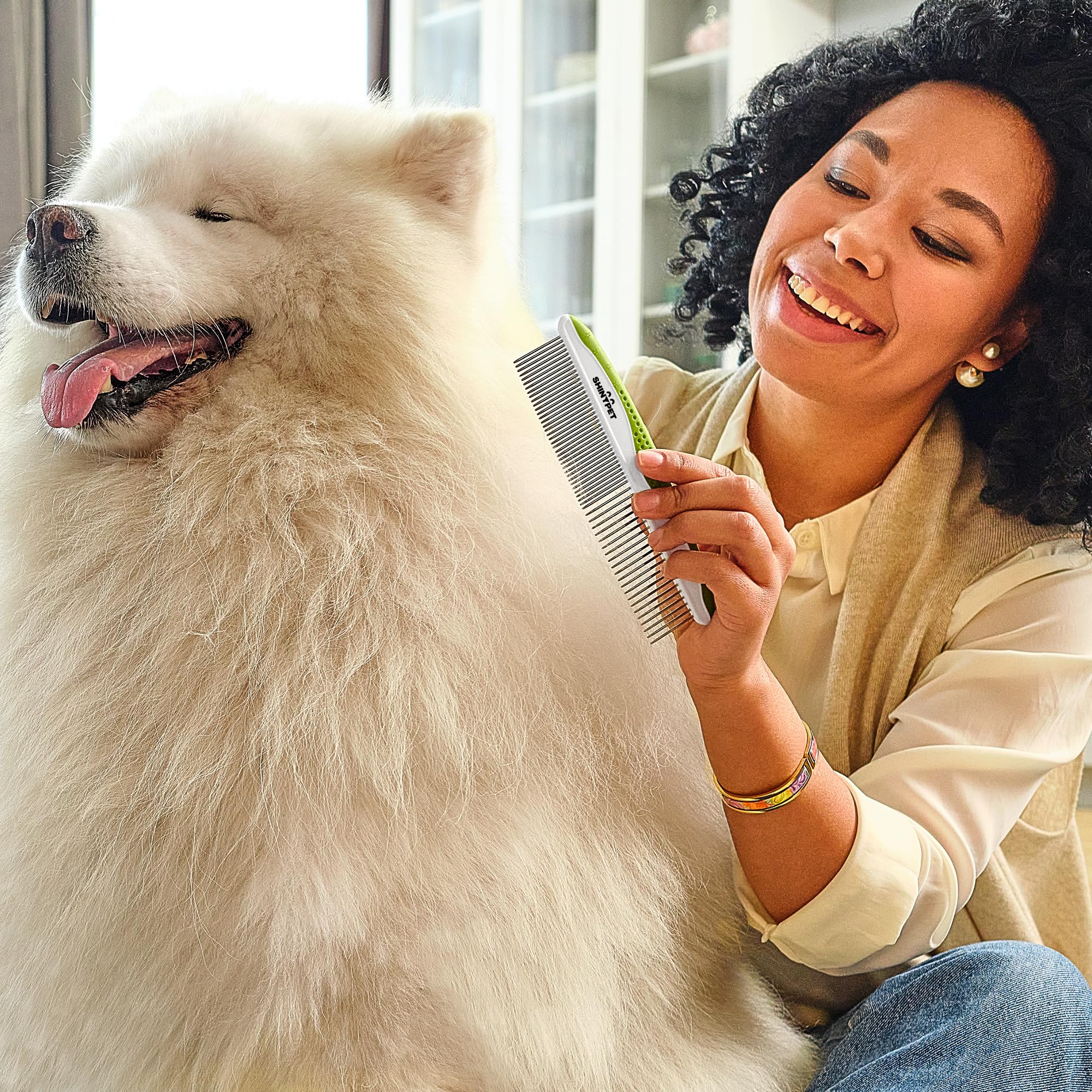 SHINY PET grooming session with both dog and cat companions