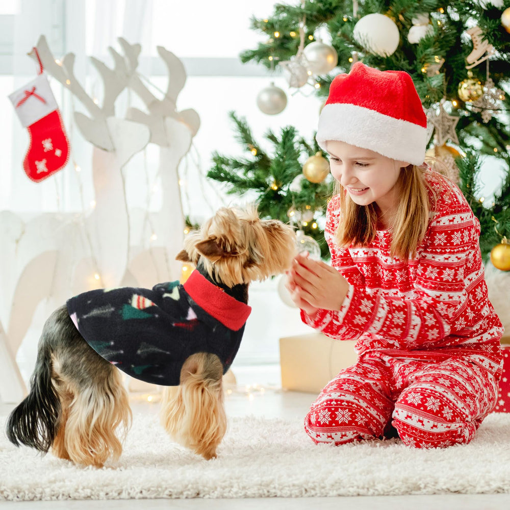 Shinylin festive patterns on sweaters; daily wear and holiday photoshoot-ready charm.