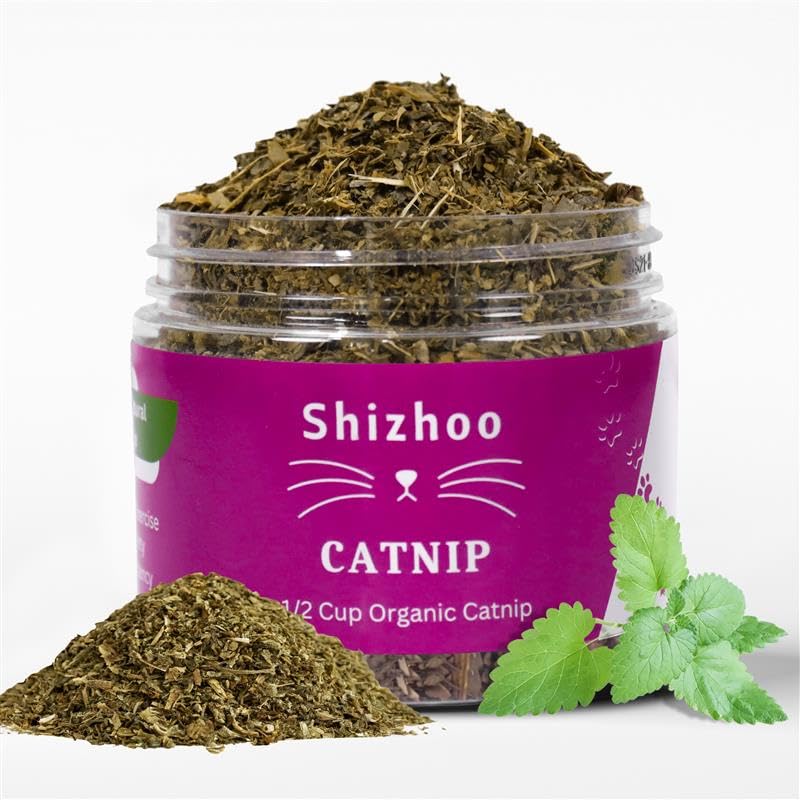 Shizhoo Catnip packaging with leaves and flowers highlights premium organic sourcing for safe play.