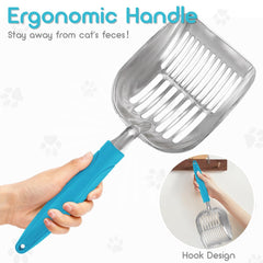 Showvigor scoop cleans easily with water, maintaining a sanitary litter box between uses.