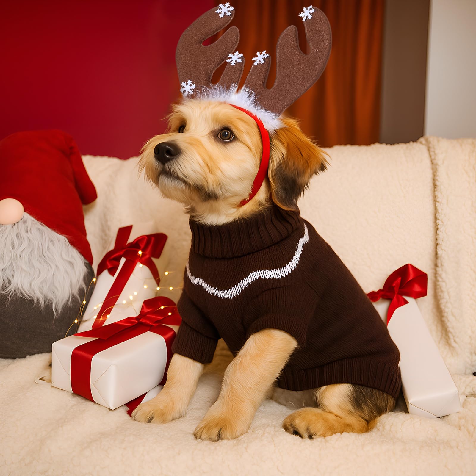SilTriangle Christmas accessories help create a festive look for pets.