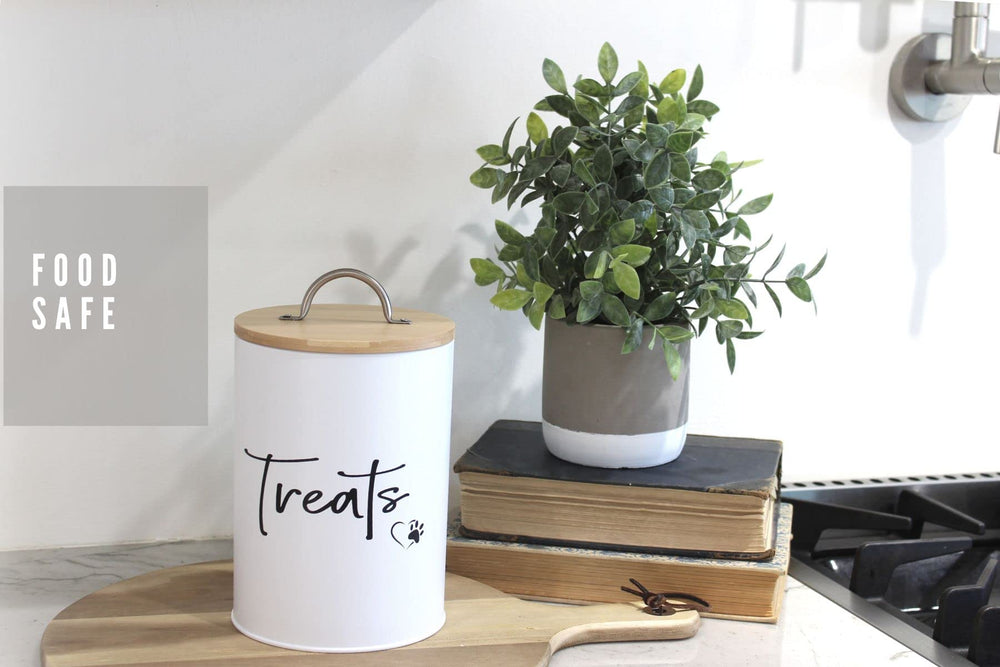 Simply Unleashed gift-ready canister ideal for pet-owner gifting occasions