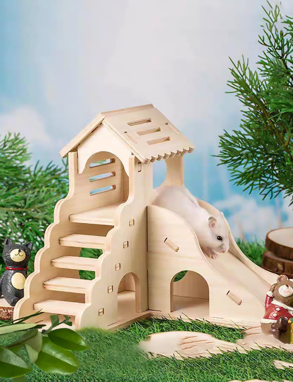 Sirvarni hamster-hideout-wood-finish image emphasizes smooth, safe wooden construction.