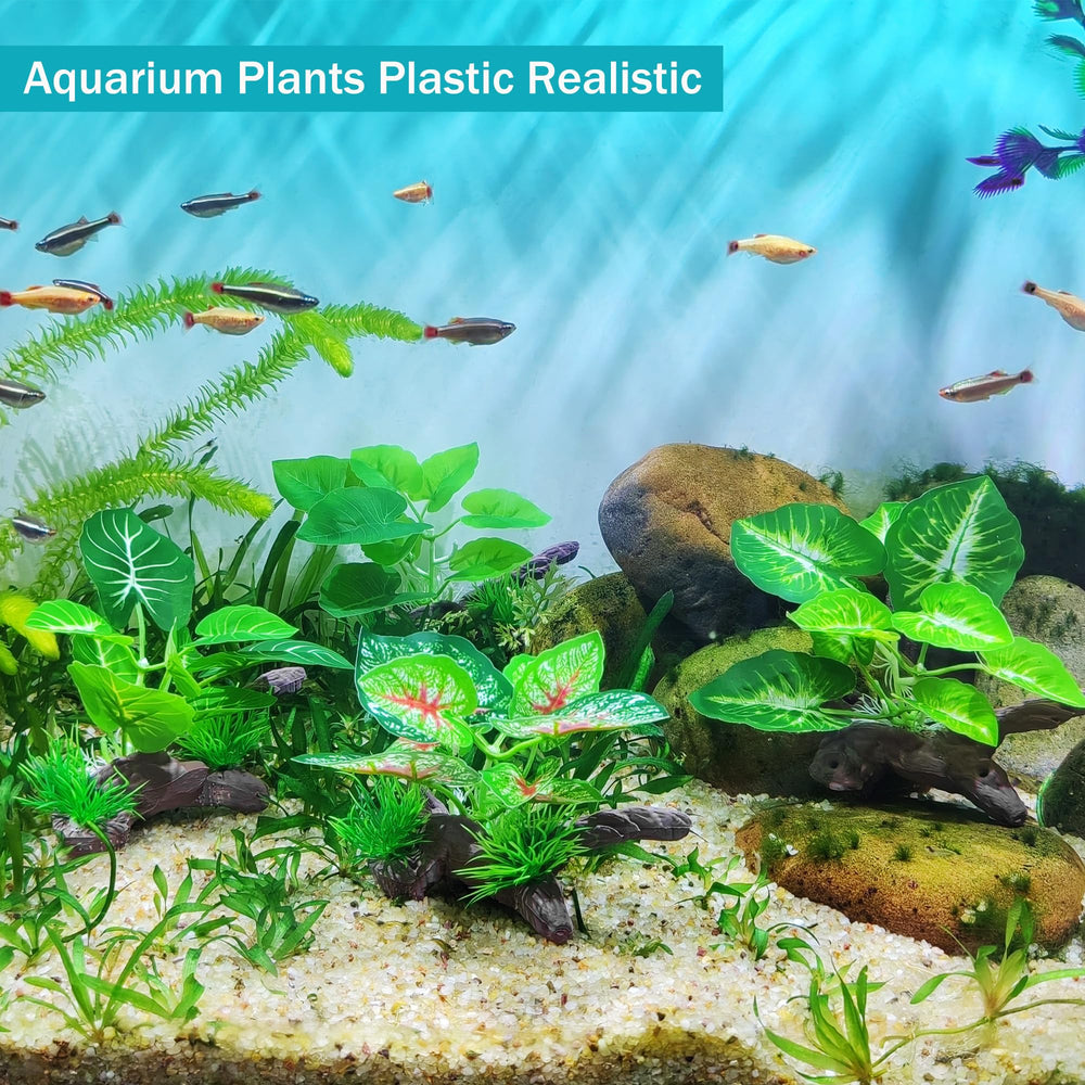 SIYIPURR silk aquarium plants arranged in-tank for natural depth and hiding spots.