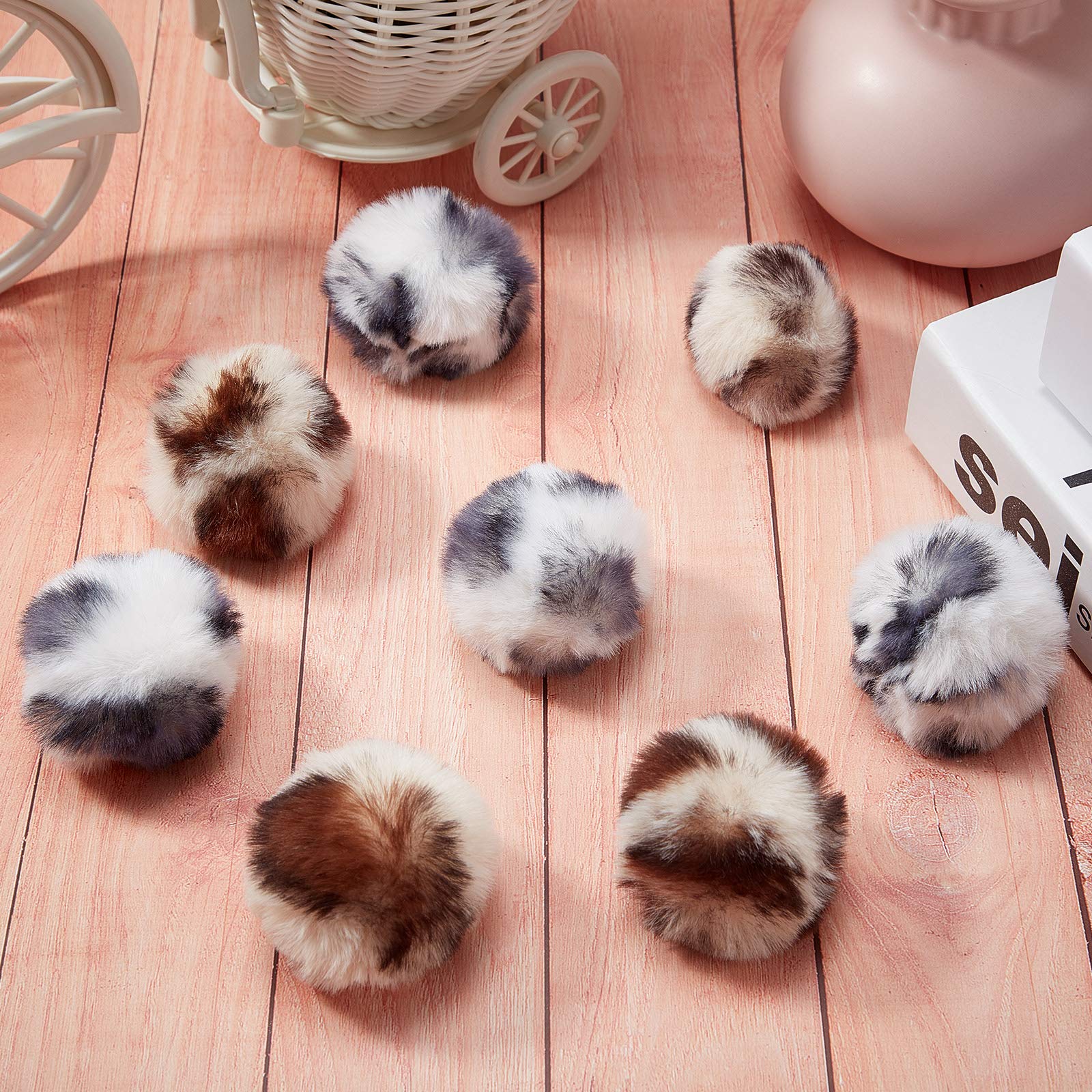 Skylety 2-inch-ball cat pom pom for chasing and home play