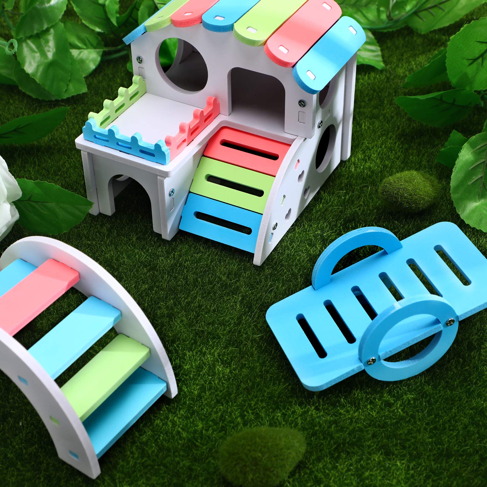 Skylety safe-material design with smooth edges for gentle handling.