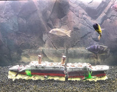 SLOCME large Titanic shipwreck boosts aquascape appeal in large-volume tanks.