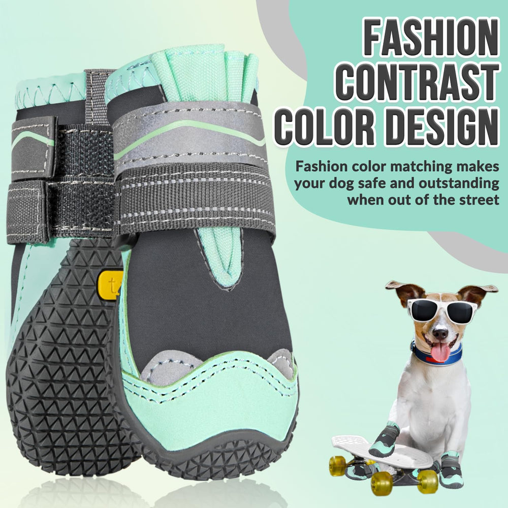 SlowTon anti-slip soles provide traction on wooden or wet floors.