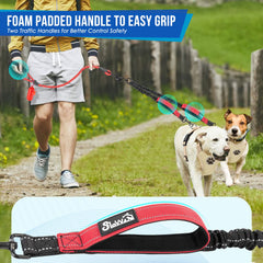 SlowTon padded-handles provide a comfortable grip during longer walks.