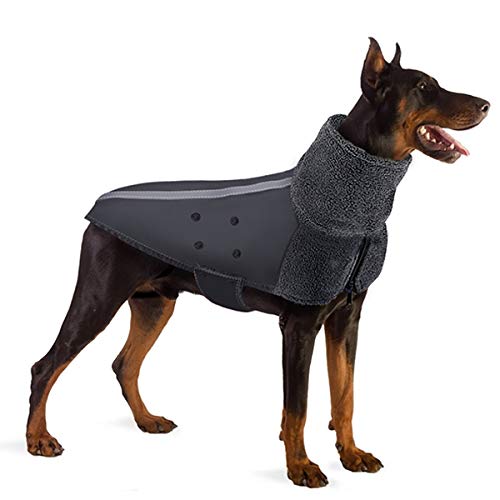 SlowTon Winter Dog Coat adjustable chest closure ensures easy on/off and a snug fit.