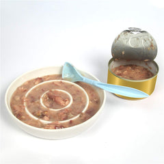 SLSON Cat Slow Feeder Bowl heavy base stays put during meals for steady feeding.