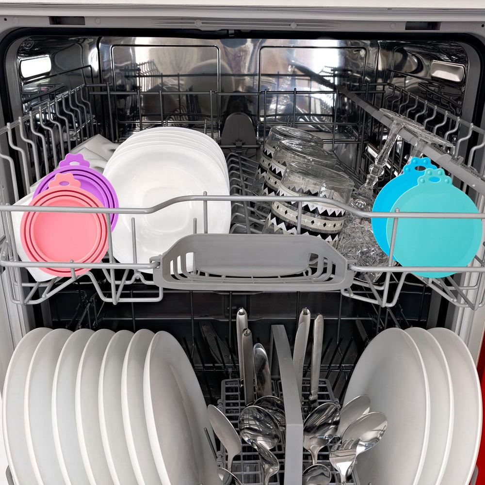 SLSON lid storage in a kitchen saves space