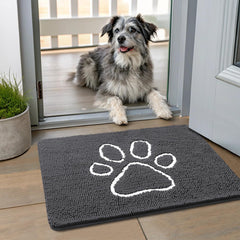 Smiry dog door mat's absorbent dirt-trapper fibers keep paws clean.