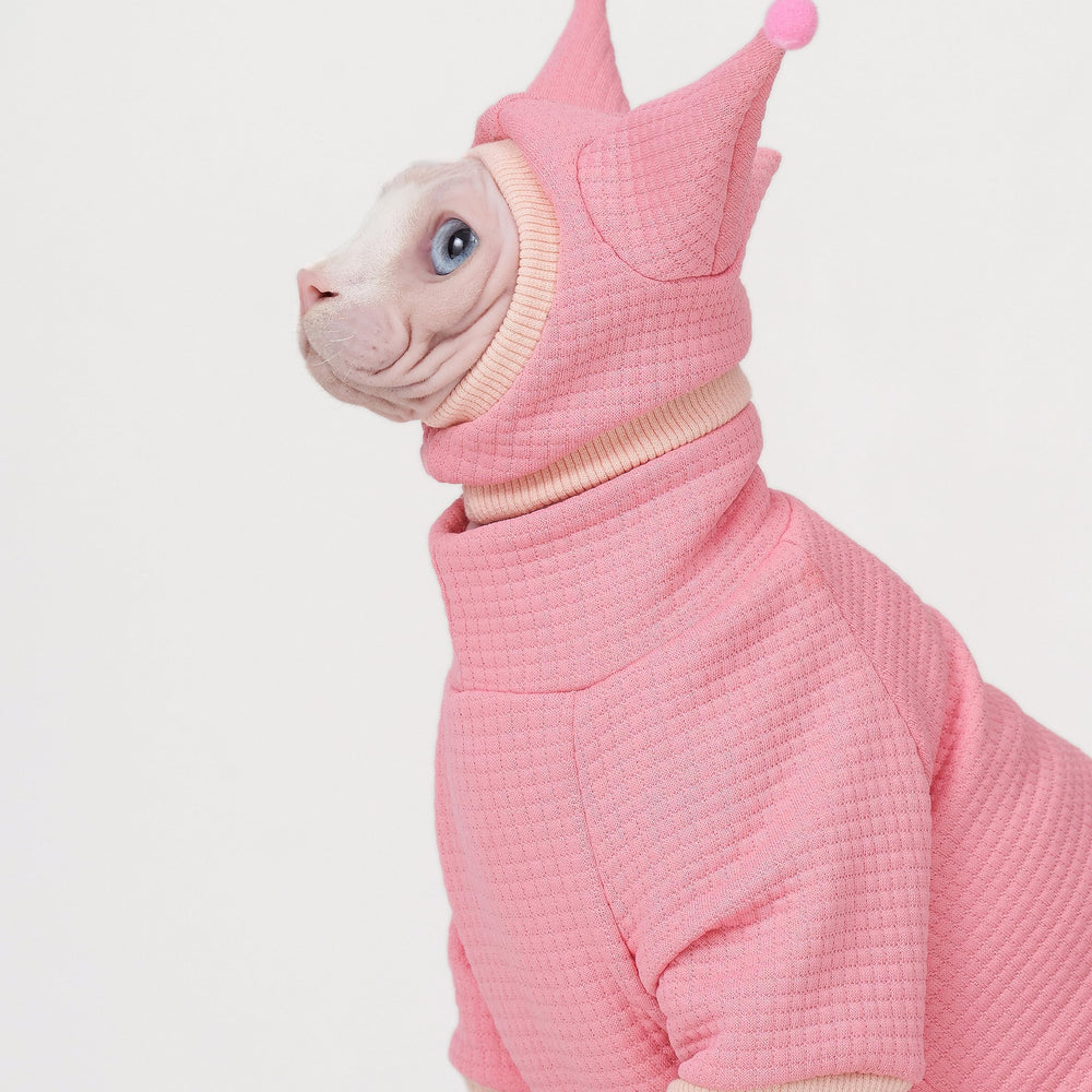 SNIXFEVER sphynx stitch detail shows durable construction for daily wear