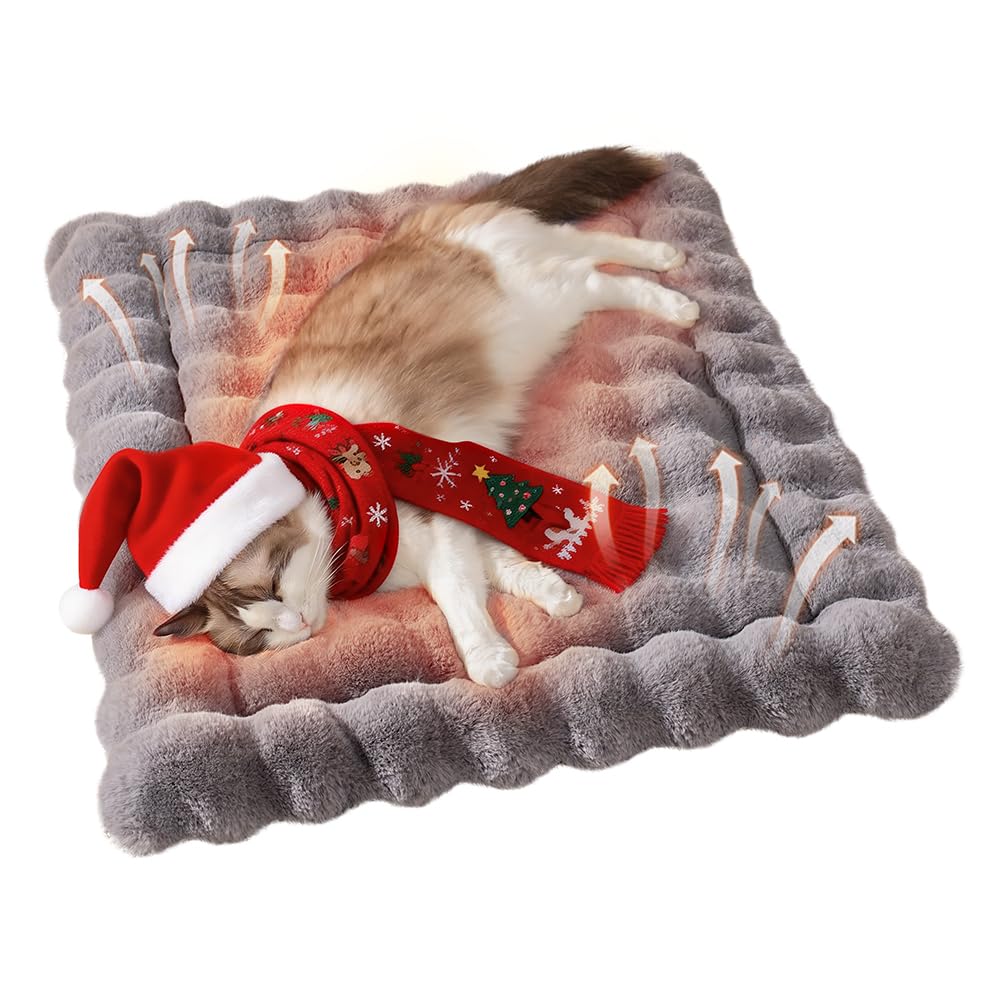 SOMAHE dog bed mat overview showcasing plush faux fur for cozy indoor lounging.