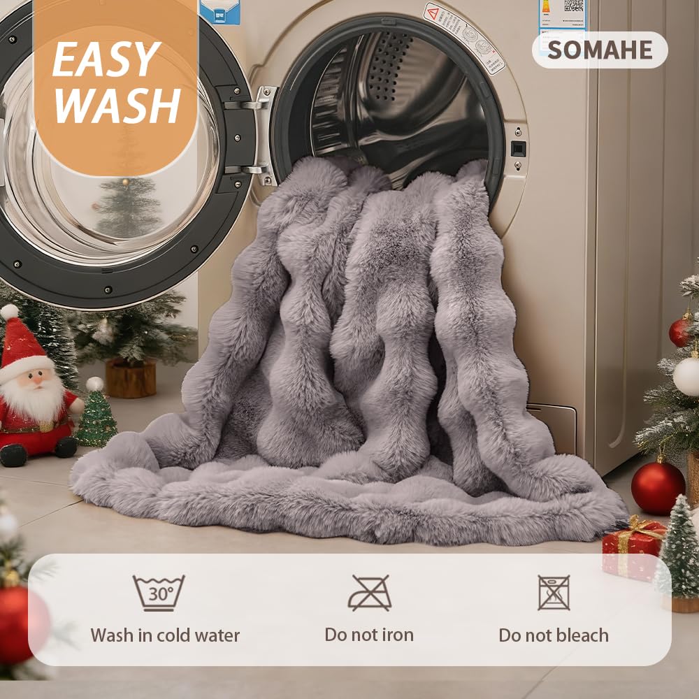 Somahe pet blanket xl-39x30-on-bed emphasizes generous space for sharing.
