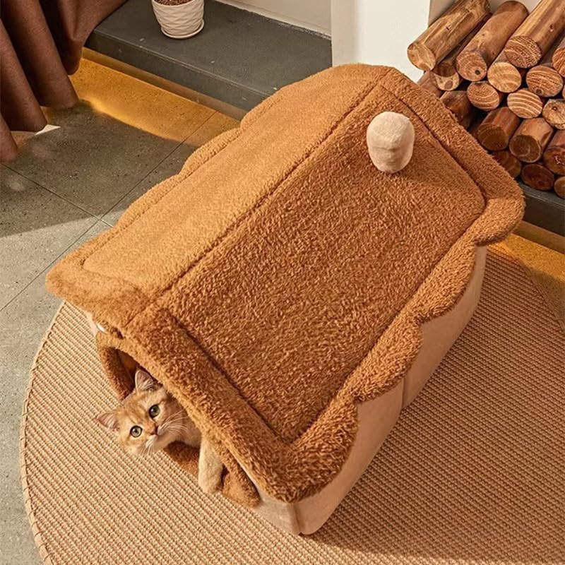 Sothuba semi-enclosed cat house provides a quiet resting nook.