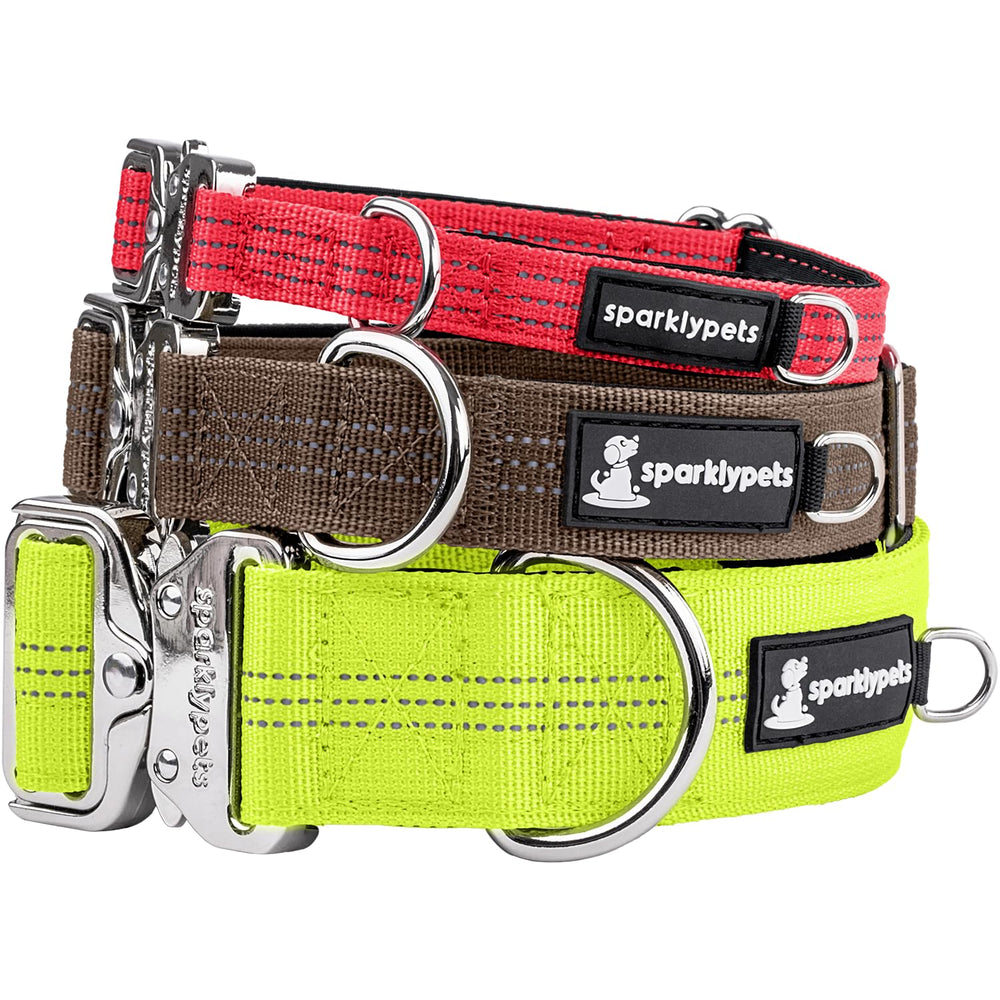 SparklyPets AirTag holder on collar enables secure location tracking for peace of mind