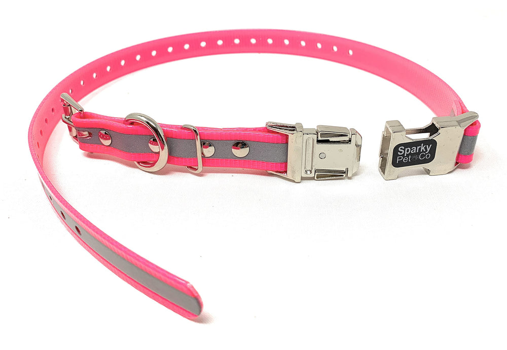 Sparky Pet Co Apollo ECollar Strap closeup shows durable Biothane surface for rugged water play