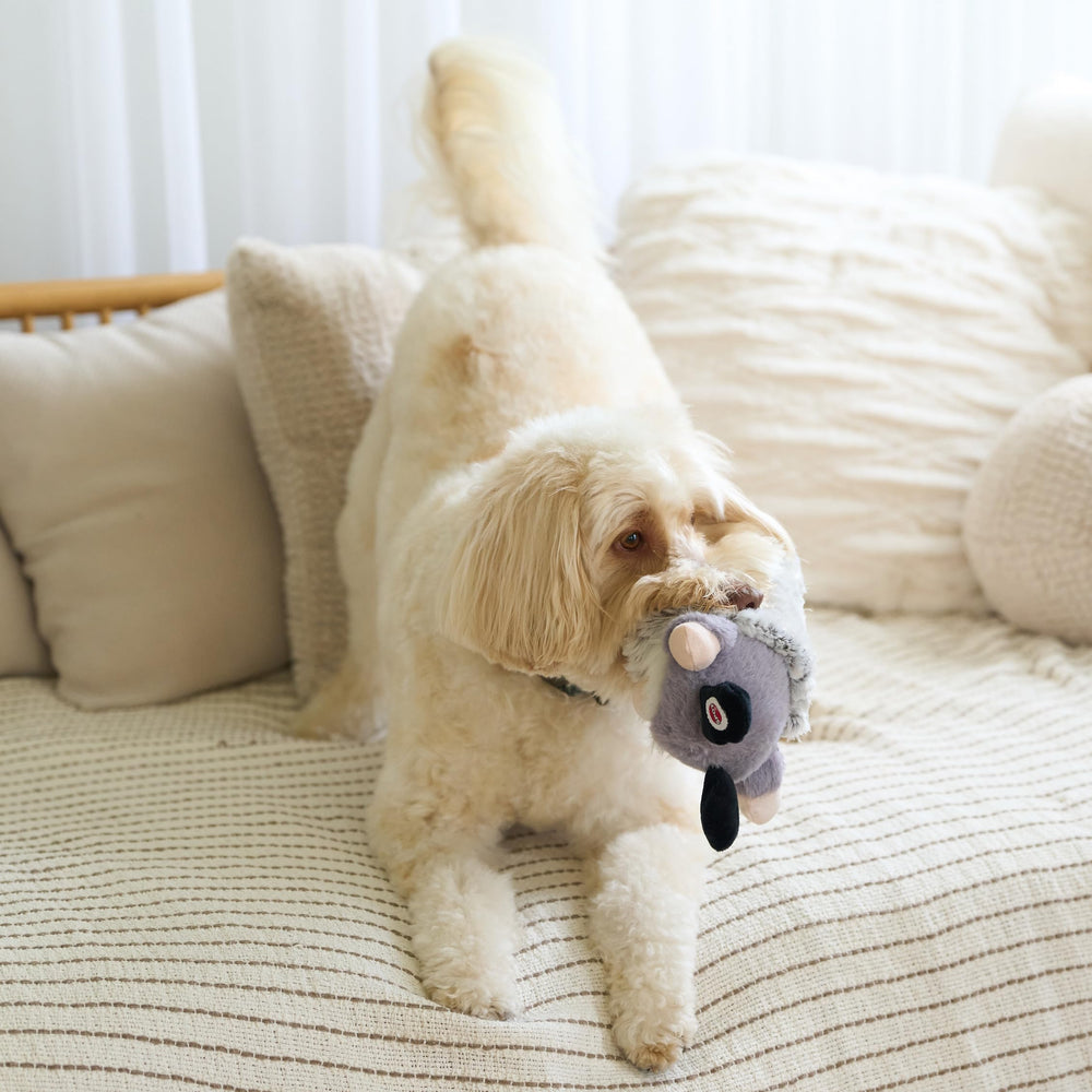 SPOT Woodsy Gnome cuddle-friendly size for naps and bonding.