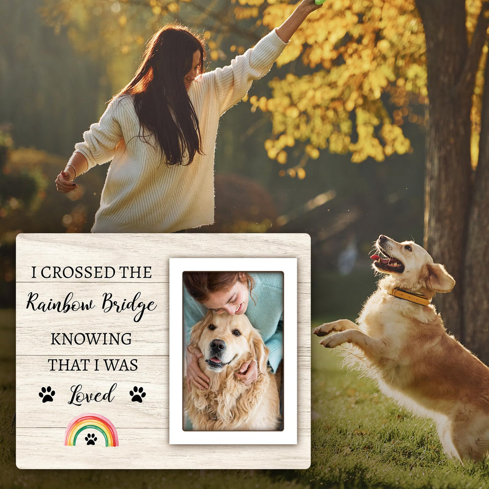 Spricoz Rainbow Bridge frame 6x4 photo—fits standard prints to preserve your pet's memories.