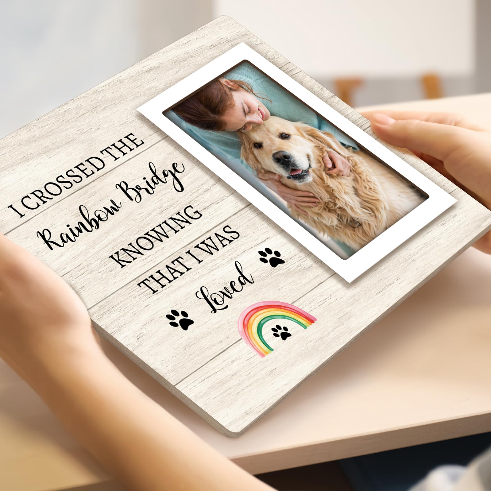 Spricoz Rainbow Bridge frame wood detail—durable craftsmanship that honors your pet’s memory.