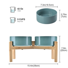 SPUNKYJUNKY bamboo stand close-up highlights stable non-slip design