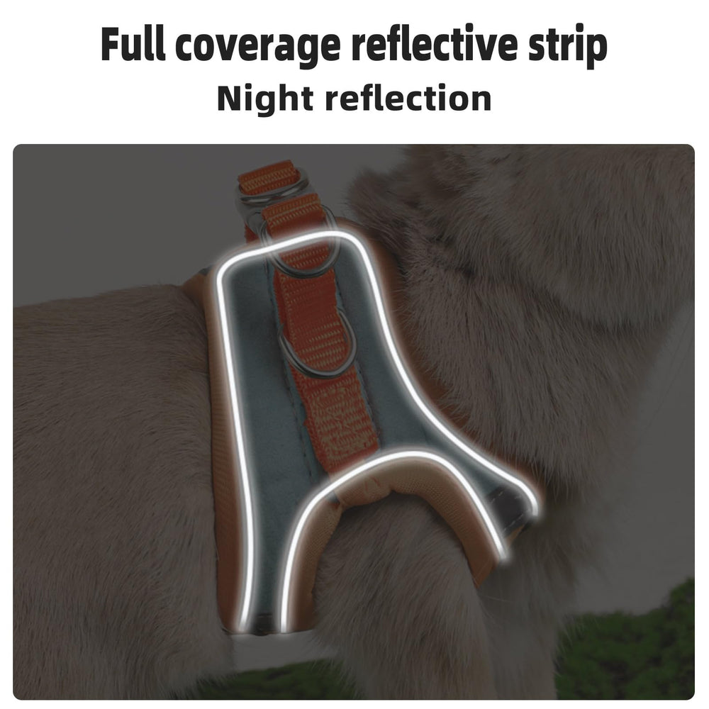 SQUSIMEI reflective-strip design boosts night visibility for safer outdoor sessions.