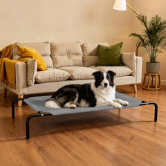 STARLATTA waterproof outdoor pet cot mesh closeup shows breathable tension and durability