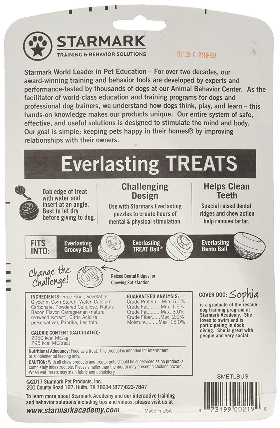 Starmark Everlasting Bacon large chews in action promoting canine chew satisfaction.