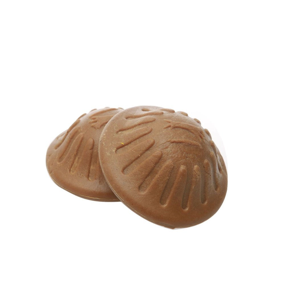 Starmark Everlasting Treats dental chews medium chicken texture ridges aid gentle chewing.