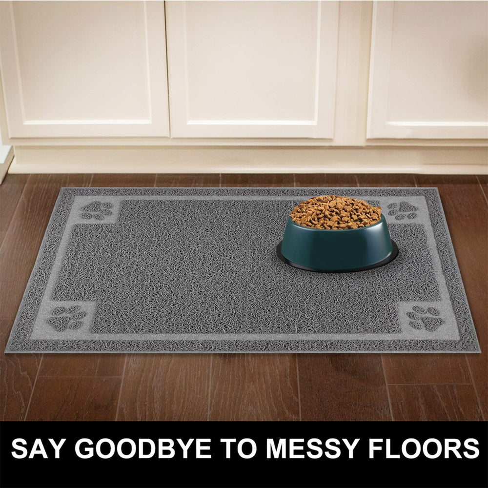 STELLAIRE CHERN pet feeding mat doubles as cat litter mat for mess control.