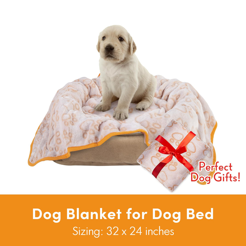 Stuffed machine washable dog blanket ensures easy cleanup after playtime.