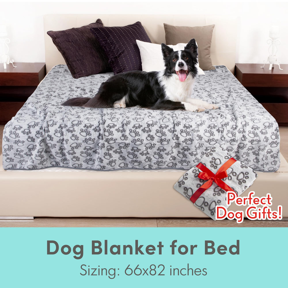 Stuffed premium soft dog blanket grey ideal for large dogs like bulldogs corgis labs