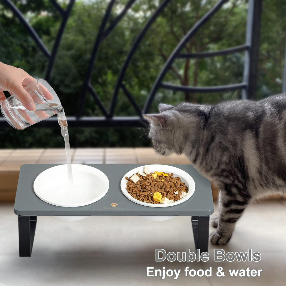 Sunhoo wooden stand with metal legs ensures sturdy pet dining